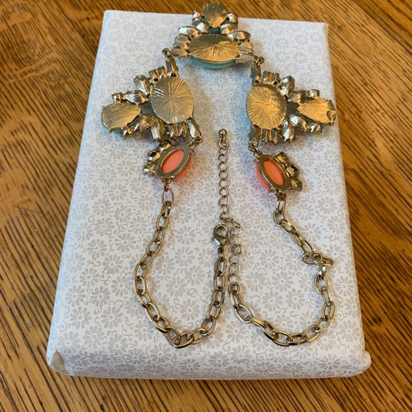 Statement Necklace - Picture 4 of 4